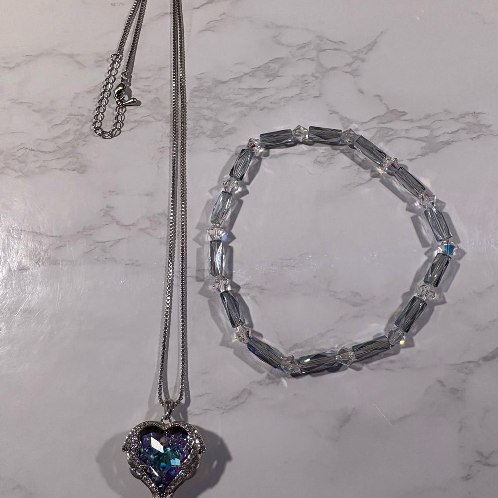 Silver Heart Pendant Necklace and Bracelet Set